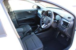 2025 Kia
Stonic Sport