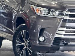 2019 Toyota
                Kluger GX