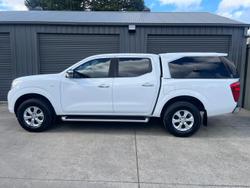 2017 Nissan Navara RX D23 Series 2 4x2 Polar White