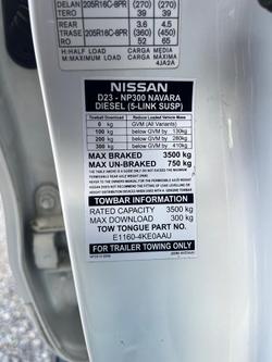 2017 Nissan Navara RX D23 Series 2 4x2 Polar White