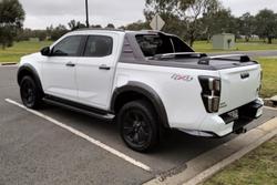 2022 Isuzu
                D-MAX X-TERRAIN