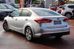 2016 Kia
Cerato S