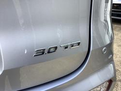 2022 Isuzu
MU-X LS-T