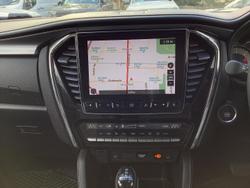 2022 Isuzu
MU-X LS-T