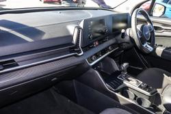 2022 Kia
                Sportage S