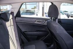 2022 Kia
                Sportage S