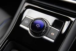 2025 Volkswagen
Tiguan 195TSI R-Line