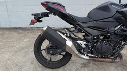 2021 Kawasaki Z400 Red