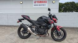 Kawasaki Z400