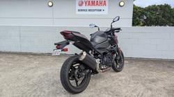 2021 Kawasaki Z400 Red