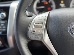 2018 Nissan
Navara ST