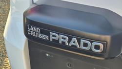 2021 Toyota
Landcruiser Prado GX