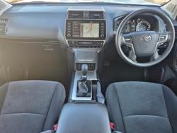 2021 Toyota
Landcruiser Prado GX