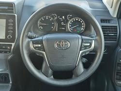 2021 Toyota
Landcruiser Prado GX