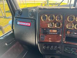 2021 Kenworth T659 **ENGINE WARRANTY** White