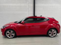 2012 Hyundai Veloster + FS Veloster Red