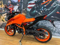 2024 Ktm 390 DUKE ORANGE