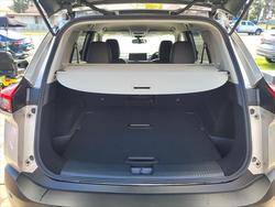 2025 NISSAN T33 STL X-TRAIL N-TREK 2WD MY25 CHAMPAGNE SILVER