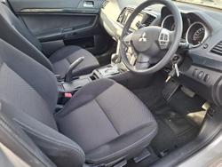 2017 Mitsubishi
Lancer ES Sport