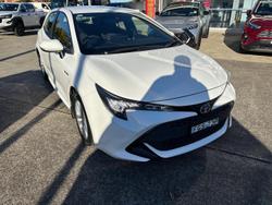 2022 Toyota
                Corolla Ascent Sport Hybrid