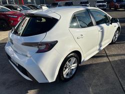 2022 Toyota
Corolla Ascent Sport Hybrid