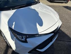 2022 Toyota
Corolla Ascent Sport Hybrid