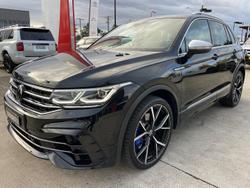 2023 Volkswagen
Tiguan R