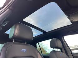 2023 Volkswagen
Tiguan R