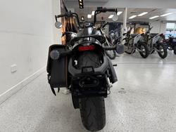 2020 INDIAN SCOUT BOBBER TWENTY THUNDER BL Black