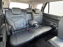 2023 Ford
Everest Trend