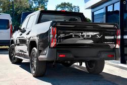 2025 LDV
Terron 9 Origin