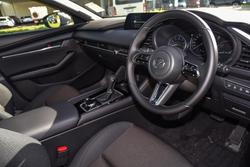 2025 Mazda
3 G20 Pure