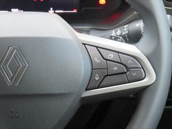 2025 Renault
Duster Techno
