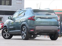 2025 Renault
Duster Techno