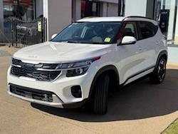 2025 Kia
Seltos Sport