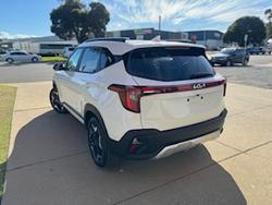 2025 Kia
Seltos Sport