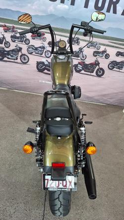 2017 Harley-davidson XL883N IRON 883 Olive Gold