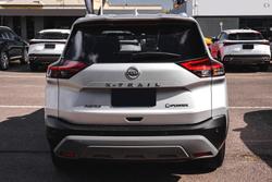 2025 Nissan X-TRAIL ST-L e-POWER