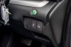 2015 Honda
CR-V VTi