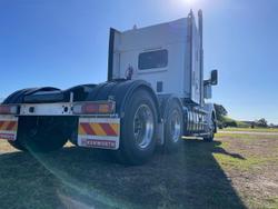 2025 Kenworth T610 Series T610SAR White