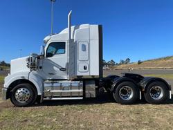 2025 Kenworth T610 Series T610SAR White