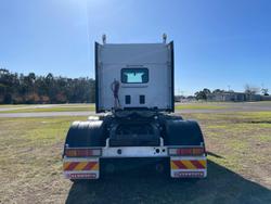 2025 Kenworth T610 Series T610SAR White