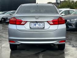 2016 Honda
City VTi