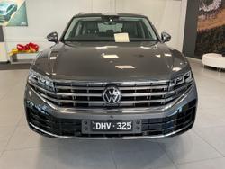 2024 Volkswagen
Touareg 210TDI Elegance