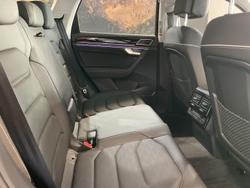 2024 Volkswagen
Touareg 210TDI Elegance