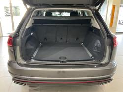 2024 Volkswagen
Touareg 210TDI Elegance