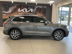 2024 Volkswagen
Touareg 210TDI Elegance