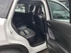 2015 Mazda
CX-5 Maxx Sport
