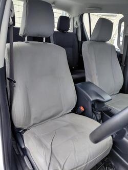 2021 Toyota
                Hilux SR