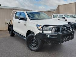 2021 Toyota
                Hilux SR